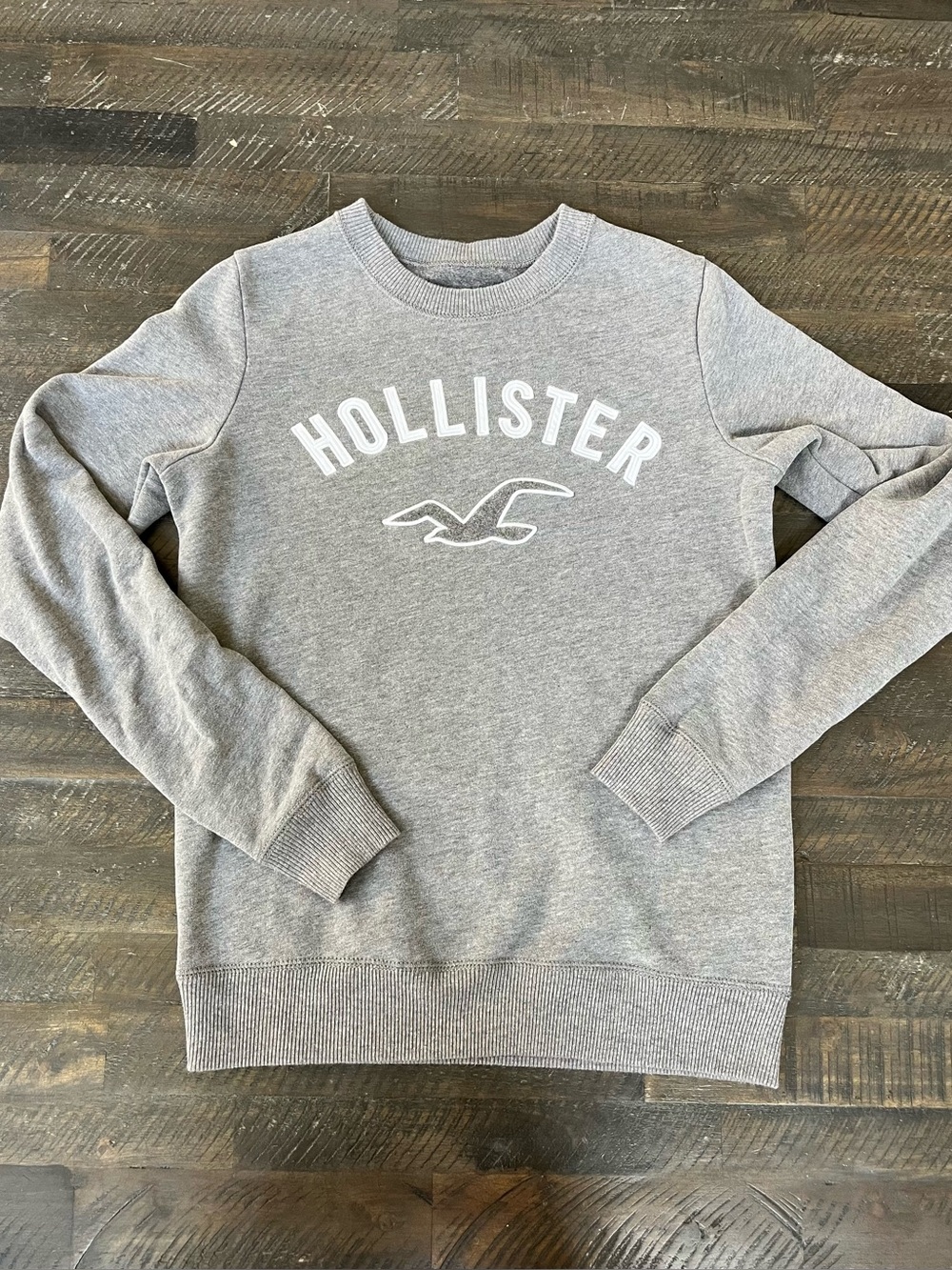 Hollister Co. Gray Classic Logo Crewneck Sweatshirt Embroidered Spell Out XS